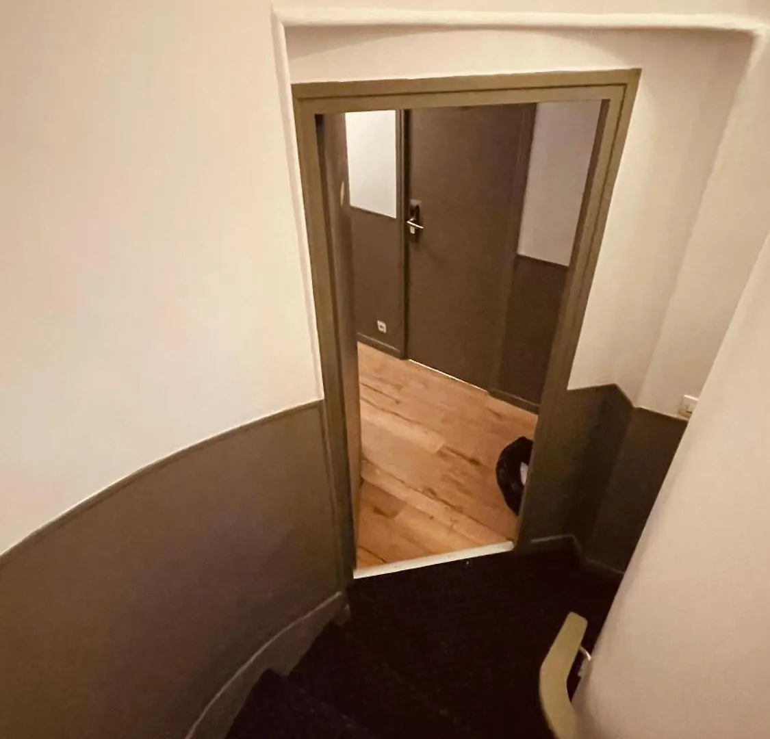 Jeff Hotel Parijs
